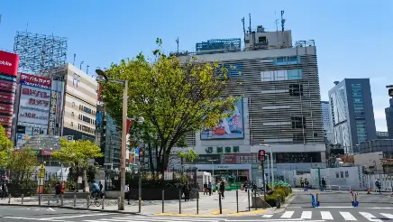新宿のマッサージBodysh（ボディッシュ）新宿本店 新宿駅東口 徒歩2～3分